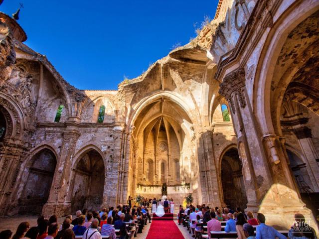 Visita Al Monasterio De Piedra Foto Explorandofrancia Visita Al Monasterio De Piedra Foto Explorandofrancia